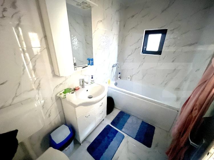 Casă individuală cu 3 camere cu Teren 3300 Mp în Avram Iancu