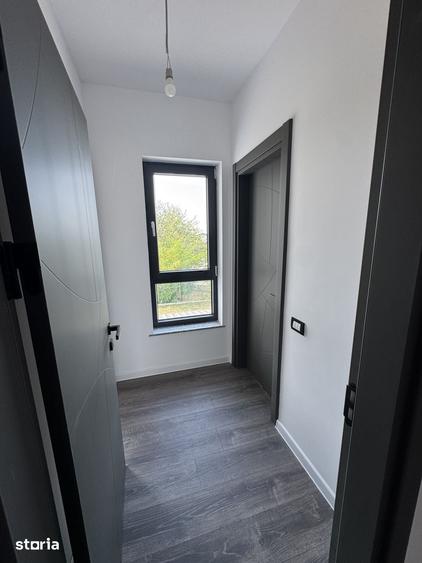 Casă cu 4 camere cu Teren 500 Mp în Tărtășești