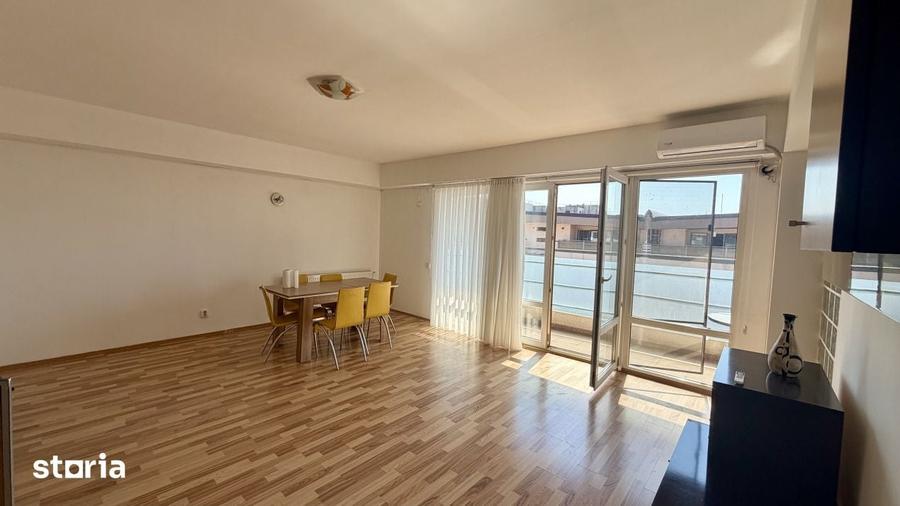 Apartament cu 4 camere în Central