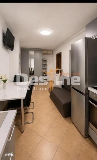 Apartament cu 3 camere decomandat în Soarelui