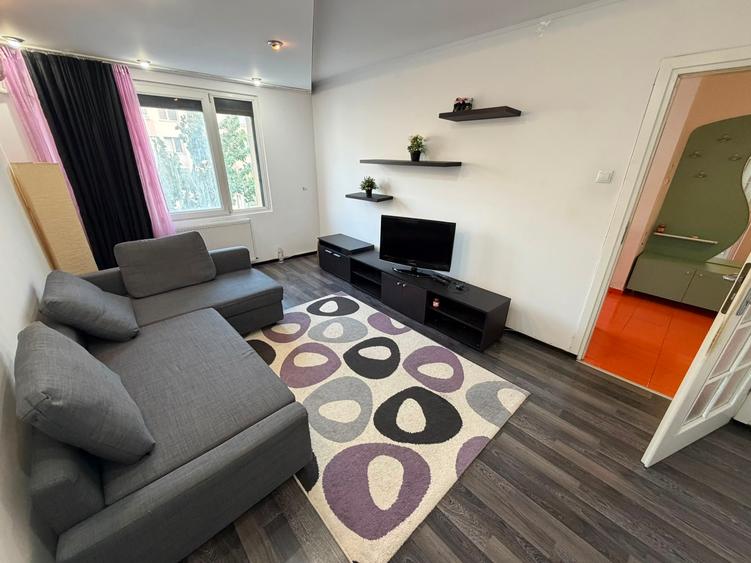 Apartament cu 2 camere decomandat în 1 Decembrie 1918