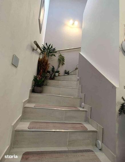 Casă cu 3 camere cu Teren 573 Mp în Vladimirescu