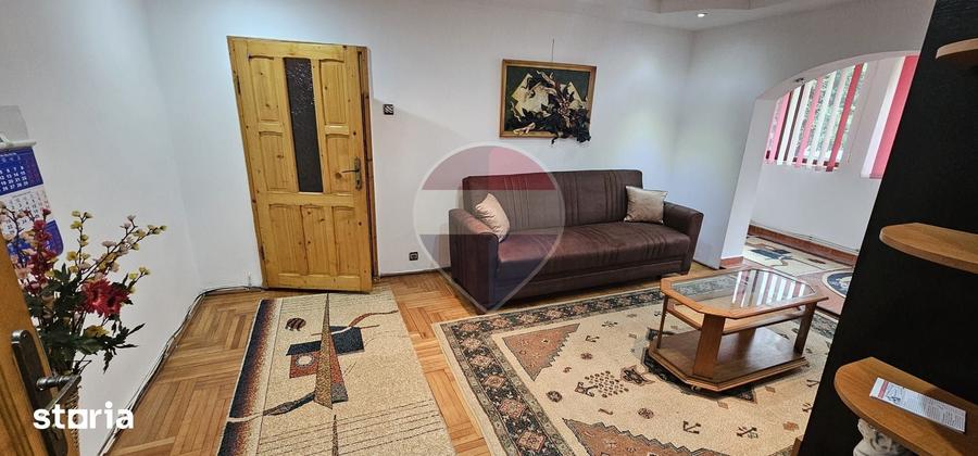 Apartament cu 2 camere semidecomandat în Mioriței