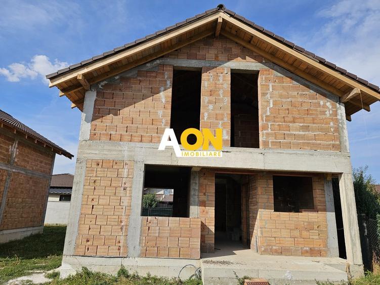 Casa la rosu, 4 camere, 2 bai, 345 mp teren, zona Ampoi 3 - 1