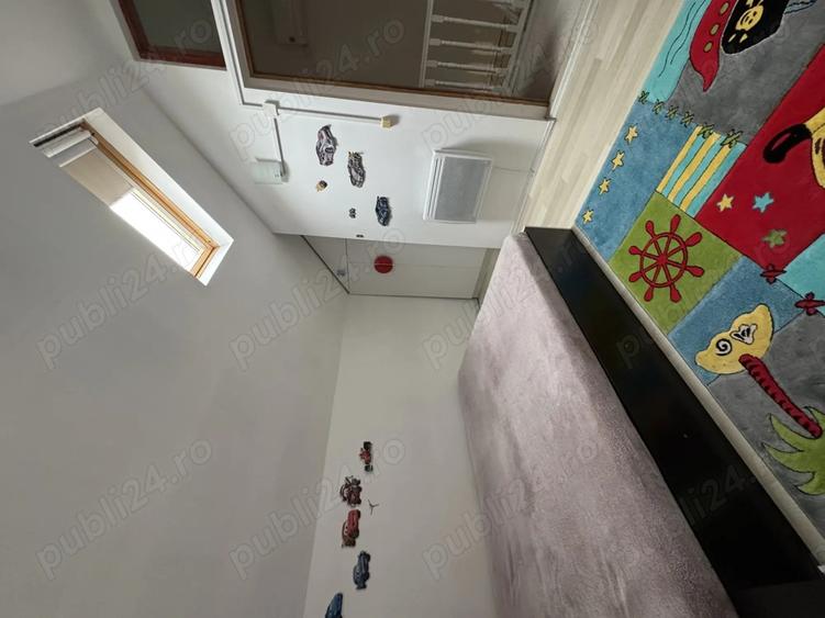 Casa de vanzare la 12-15 min de mers pe jos de metrou Dimitrie Leonida-l - 4