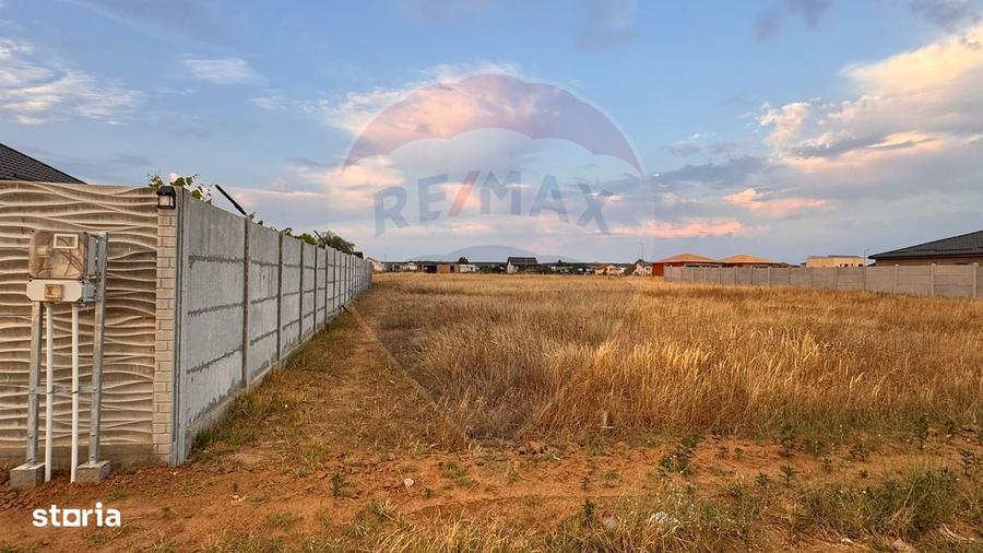 Teren intravilan 681mp Malu Mare / None - 3