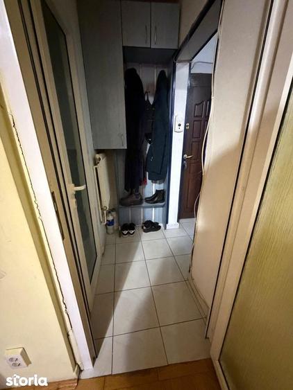 Garsoniera de Vanzare Gorjului Bloc 1981 etaj 3/4 - 4