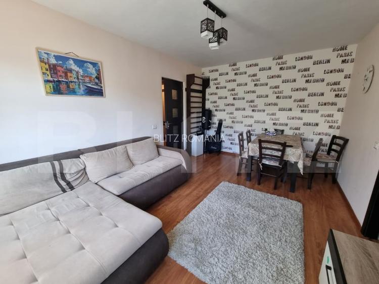 Apartament 3 Camere, 60 mp, Semidecomandat, zona Podu Ros