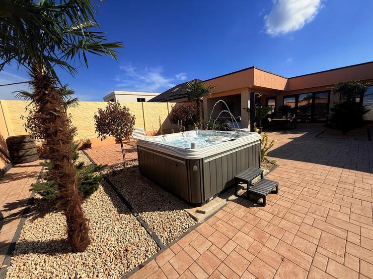 Complex de case individuale cu 3 camere, pe parter. Comision 0 - 4