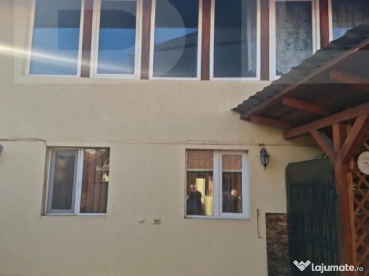 Casa in centrul ora?ului oportunitate excelenta de i - 5