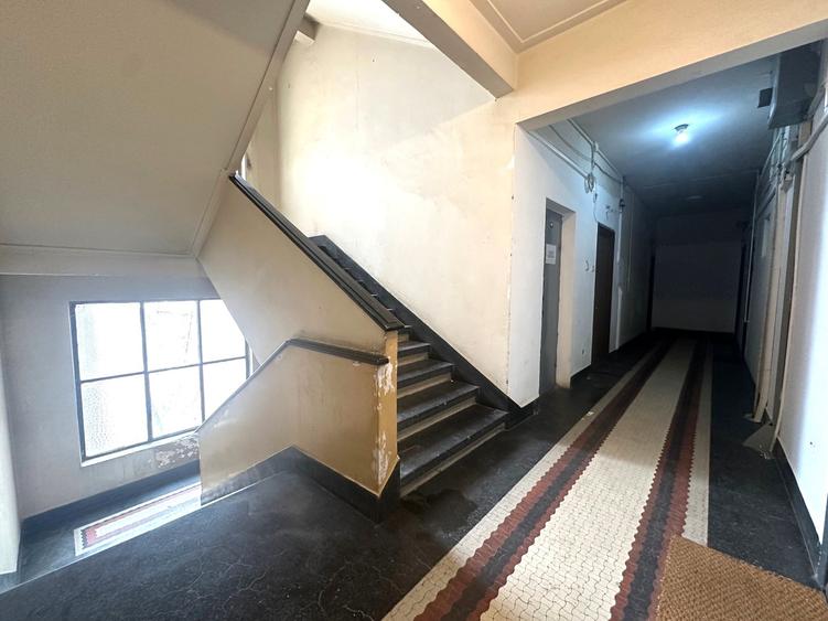 Vanzare apartament 3 camere - 94mp utili -- Str Italiana - Vasile Lascar - 15