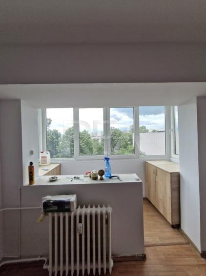 GARSONIERĂ IN ZONA 1 DECEMBRIE 1918 - 1