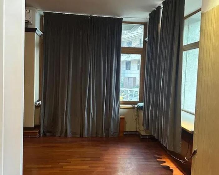 Spatiu comercial de inchiriat Polona - 1