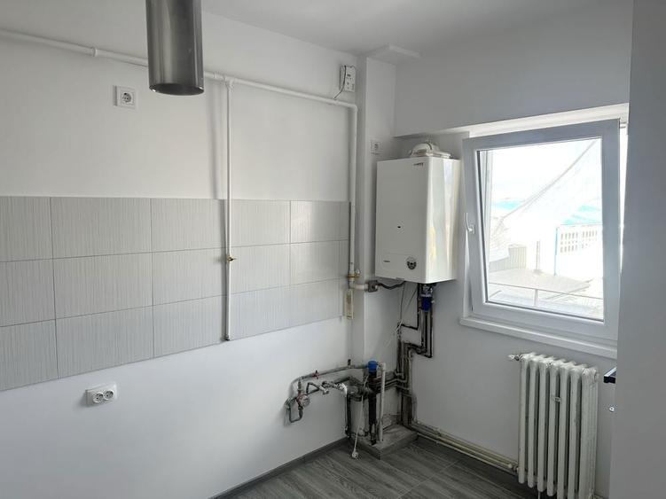 Apartament de vanzare - 2 Camere - Zona Lenin, Sfantu Gheorghe - 1