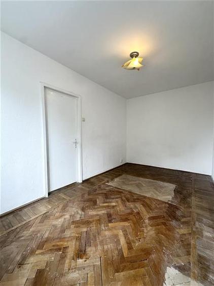 Apartament 2 Camere Semidecomandat, Etaj Intermediar, Tomis Nord Ciresica - 5