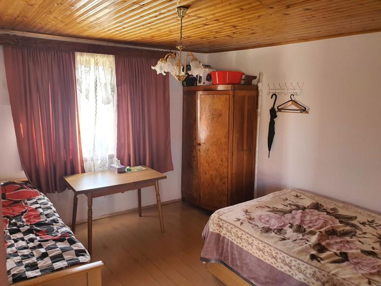 Casuta cu teren mare in Fughiu - 6