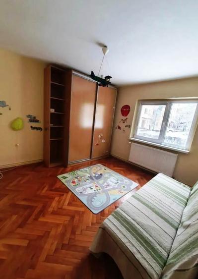 Inchiriem Apartament 3 Camere Mobilat Decomandat Grivitei - 8