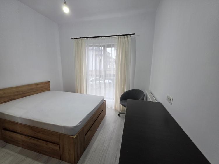 Dobroesti, pe strada Persicului, la parter, bloc 2023, centrala, parcare - 7