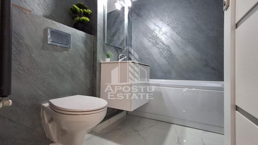 Apartament 3 camere, decomandat, parter zona 300 - 1