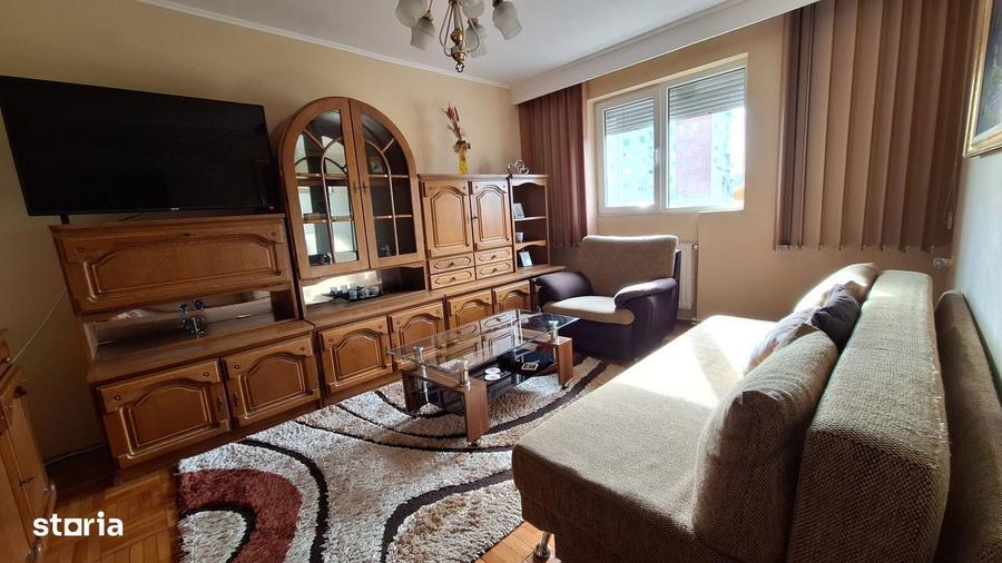 Apartament decomandat 2 camere, Zona Uta etaj 2, parcare - 6