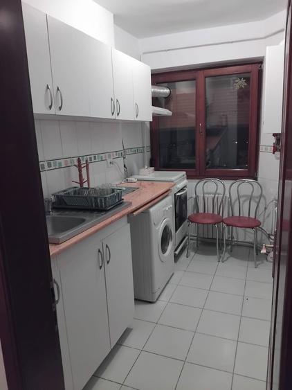 Apartament decomandat 2 camere cu vedere directa la parc si boxa; fara comision - 8