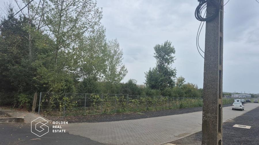 Teren intravilan, 5614 mp, Lipova - 2