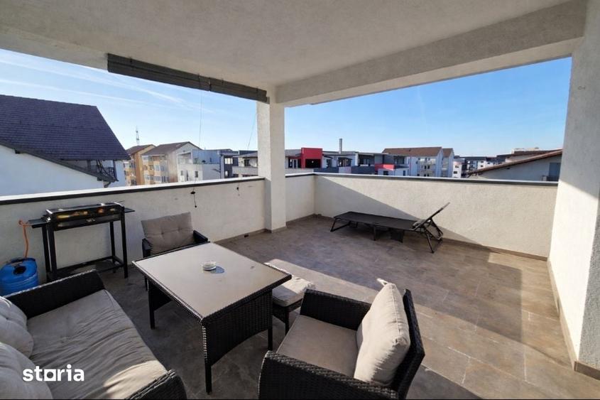 Apartament cu 2 camere, mobilat în Central