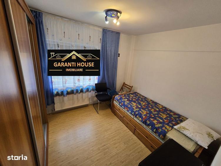 Bd. Traian, apartament cu 3 camere, etaj 2, mobilat, 330/Luna - 9