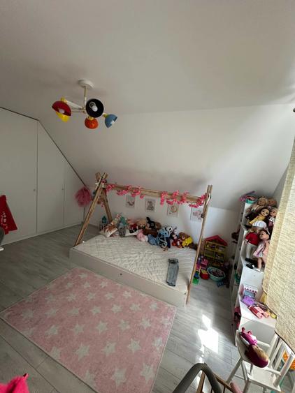 Vand sau schimb casa zona Titulescu - 4