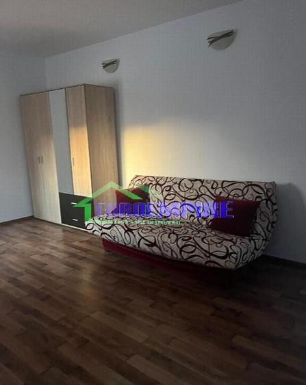 Casa de inchiriat 3 camere, zona INEL II, CENTRALA GAZ - 2