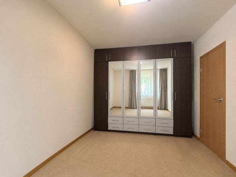 Apartament 3 camere, parter, zonă Girocului, comision 0% - 5
