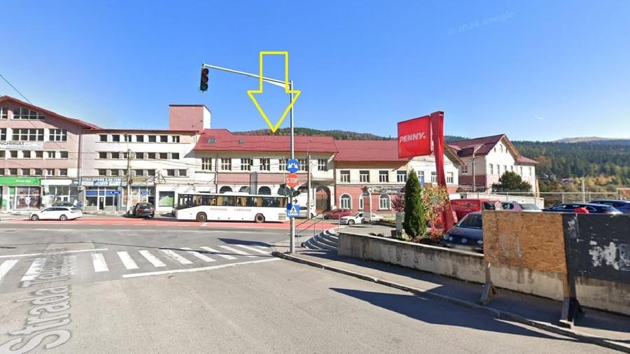 Hala (fosta cantină) + Birouri S+P+M 700mp - ULTRACENTRAL - BUSTENI - 2