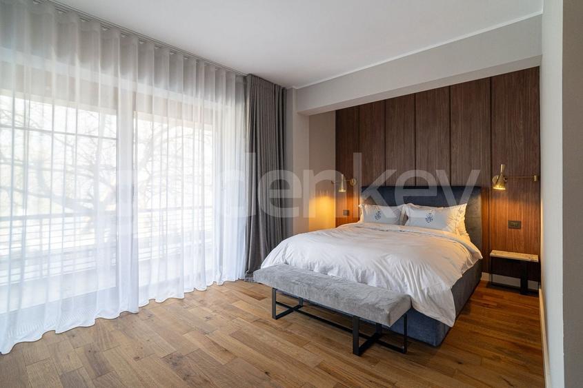 Apartament cu 3 camere semidecomandat, mobilat în Floreasca