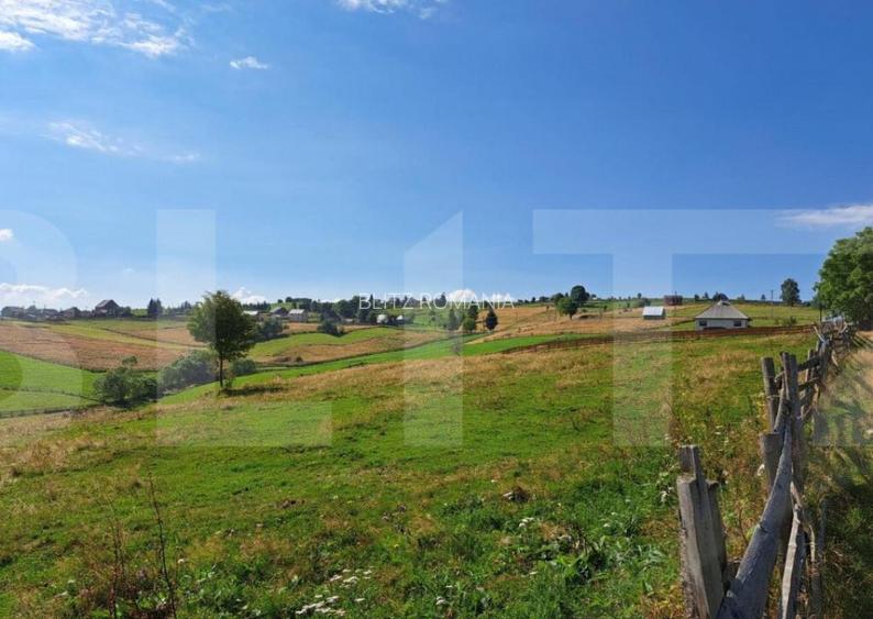 Teren intravilan Maguri 1600 mp, utilitati