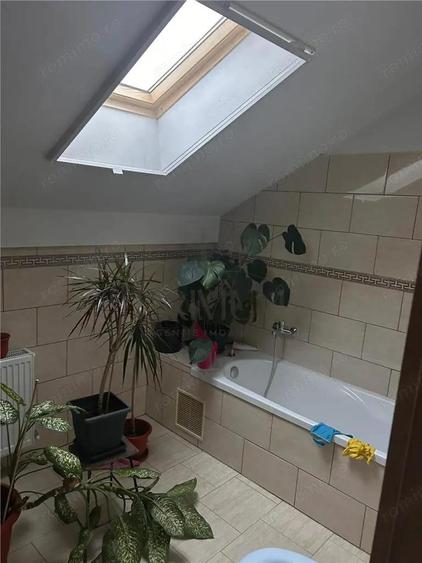 Duplex spatios - Asfalt - toate utilitatile . - 5