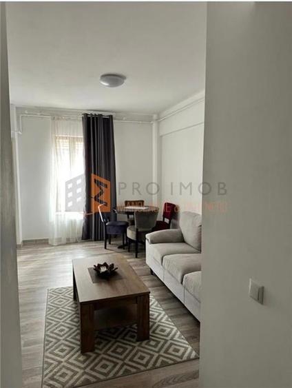 Garsoniera cf 1 decomandata zona  Centru - 3