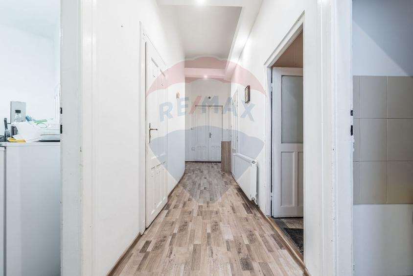 Apartament 4 camere ultracentral de vanzare in Arad - 11