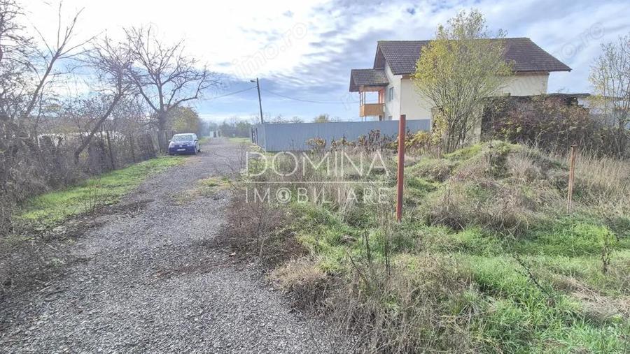 Vanzare teren extravilan, situat in Targu Jiu, strada Slobozia - 8