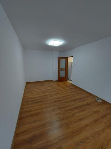 Garsonieră de închiriat – Ideală pentru sediu firmă! - 2