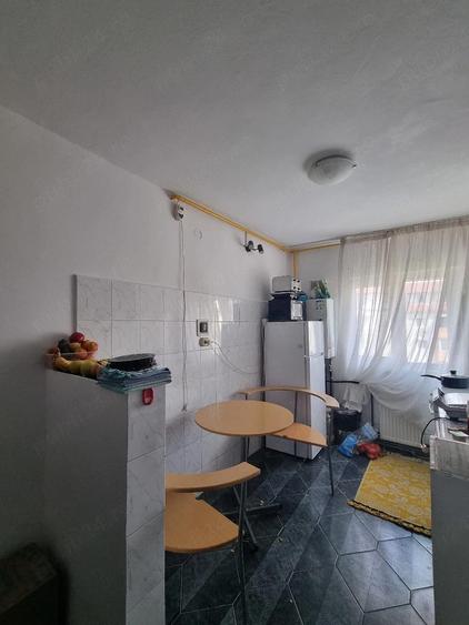 proprietar inchiriez apartament 2 camere - 5