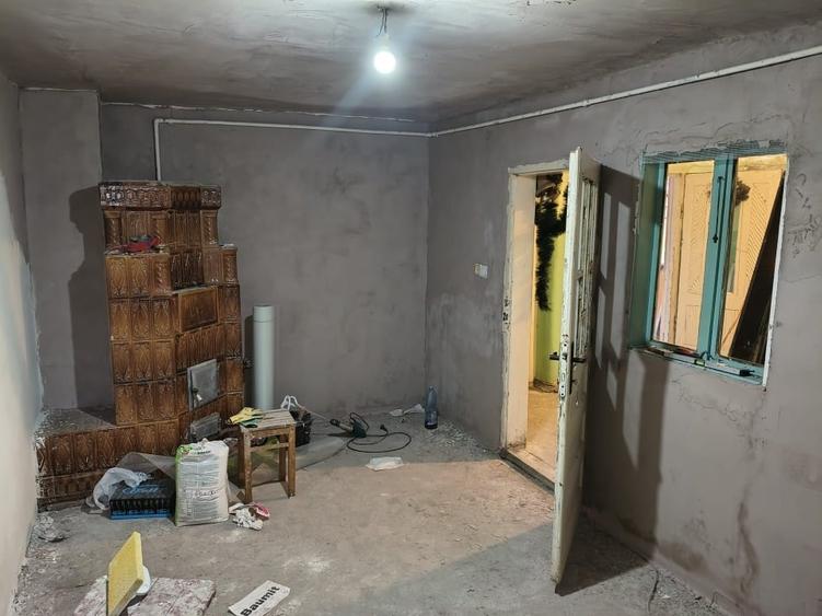 Casă 3 cam + Teren = 241 metri pătrați de oportunități în centrul Ploieștiului - 4