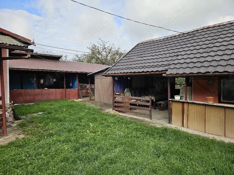 vind casa ?i gradina 1135mp - 1