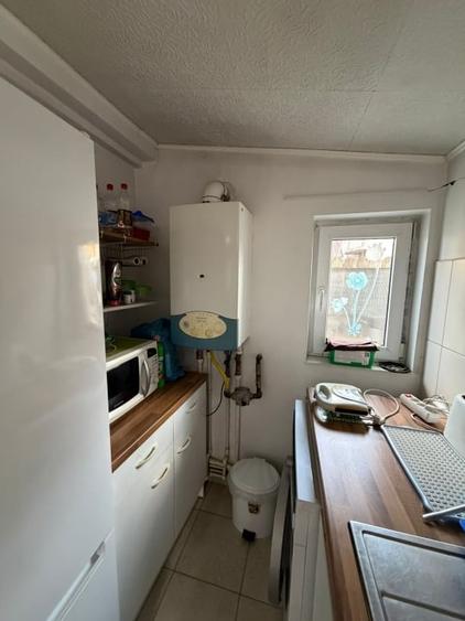 Casa si Teren/ Curte/ Metrou Republica 12' - 10