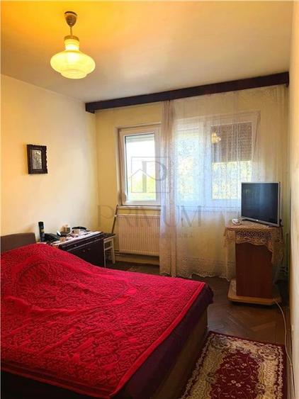 Gheorghe Lazar - decomandat - etaj 3 - centrala proprie - vedere pe 2 laturi! - 4