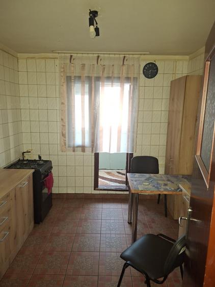 Ghencea-Strada Sergent Gheorghe Latea-Apartament 3 camere - 2