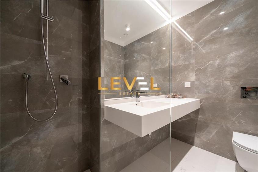 [VIDEO] First Rental - Premium 3 Bedroom Apartment - One Mircea Eliade - 13