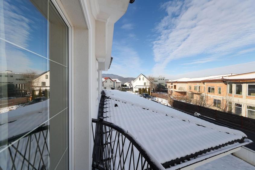 Casă ideală pentru familie în Brașov, Bunloc – spațioasă, luminoasă, priveliște - 36