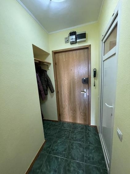 Garsoniera ultracentrala, mobilata , etaj 3, bloc solid, termoiz, langa Cismigiu - 8