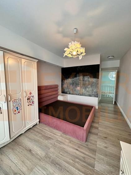 Proprietate deosebita, situata in zona Palazu Mare - 11