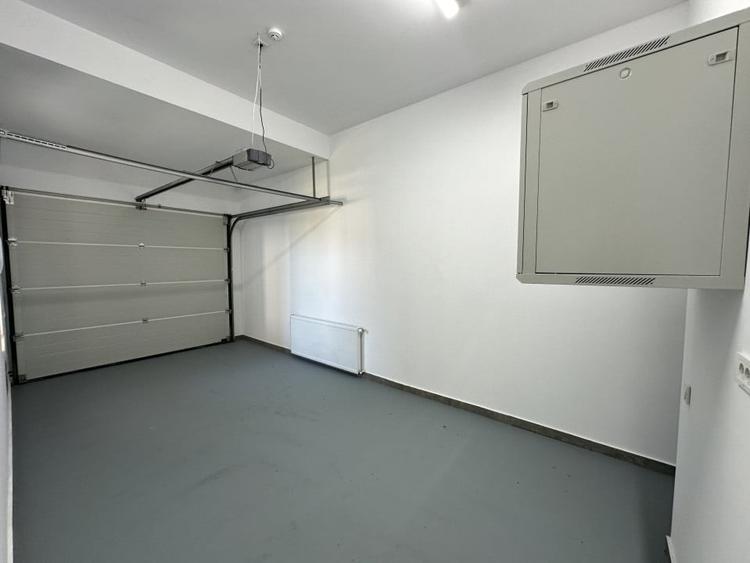 OXFORD GARDENS | VILA COMPLET RENOVATA |  VEDERE SPRE PADURE - 29